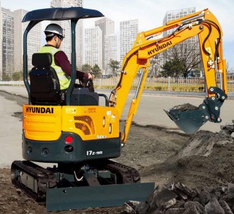 Гусеничный экскаватор Hyundai R17Z-9