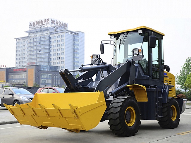 ФРОНТАЛЬНЫЙ ПОГРУЗЧИК XCMG LW160FV